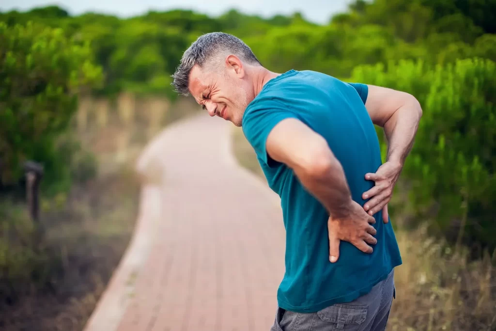 Early 30s and Already Having Knee Pain? The Rising Trend Doctors Are Concerned About
